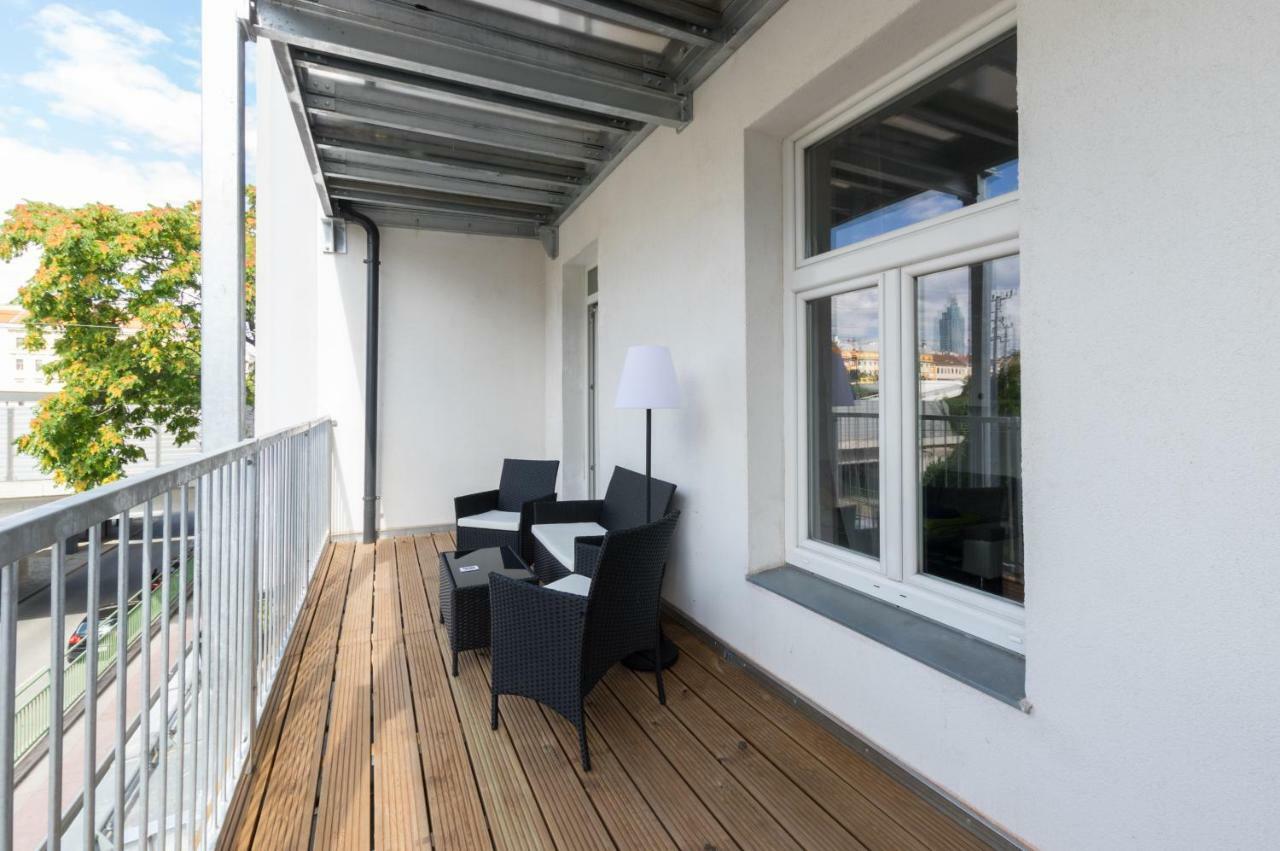 Appartement Spacious In Center With Terrace Vienne