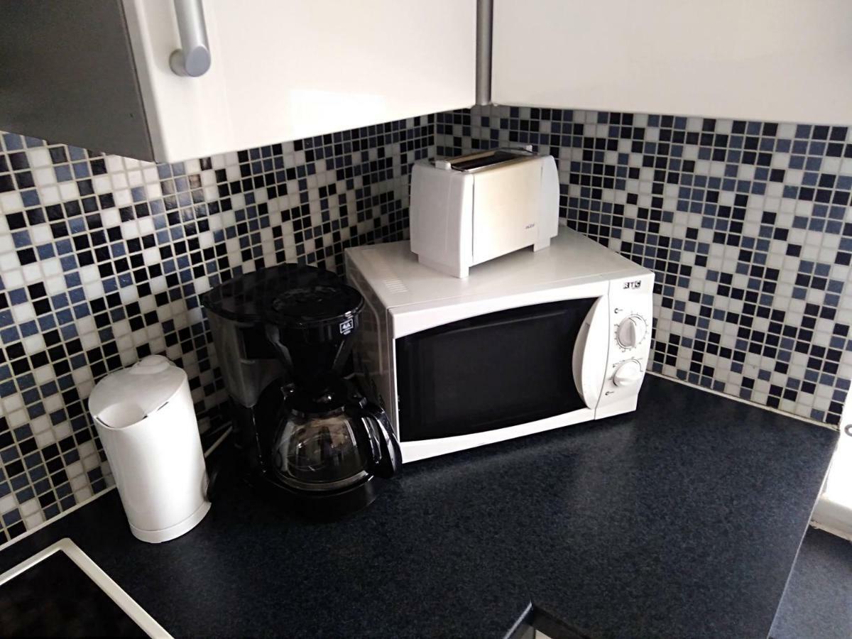 Spacious In Center With Terrace Appartement Vienne